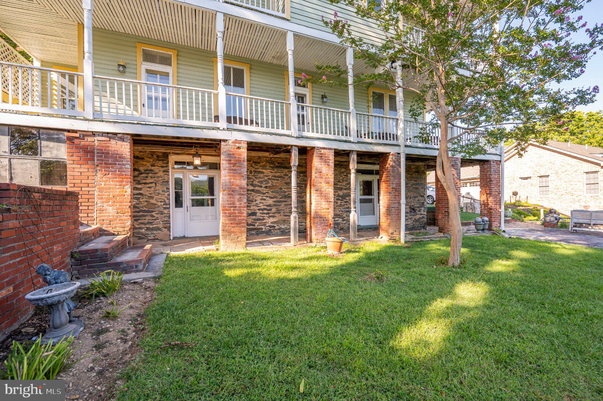 HARPERS FERRY - Residential