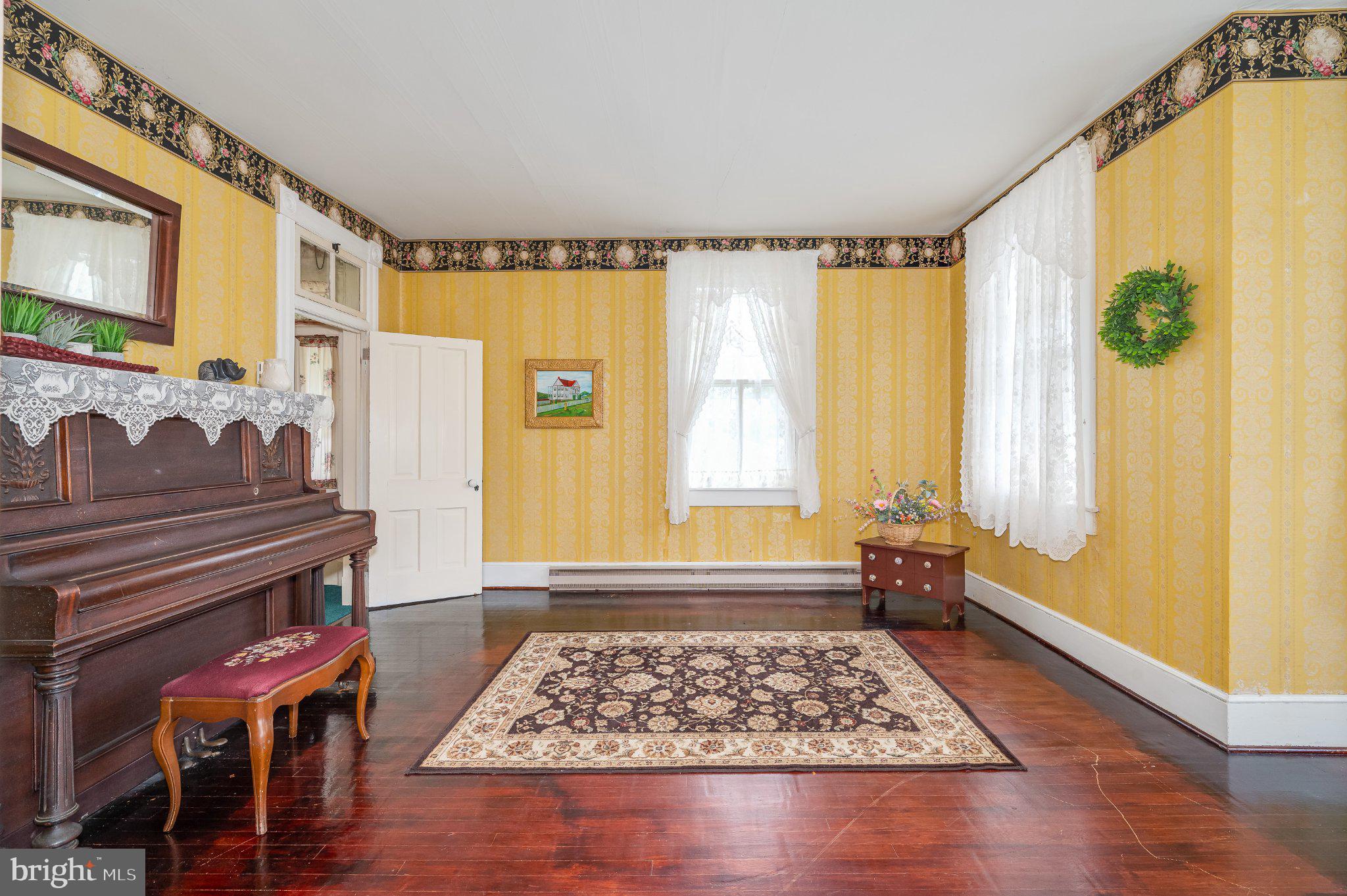 HARPERS FERRY - Residential