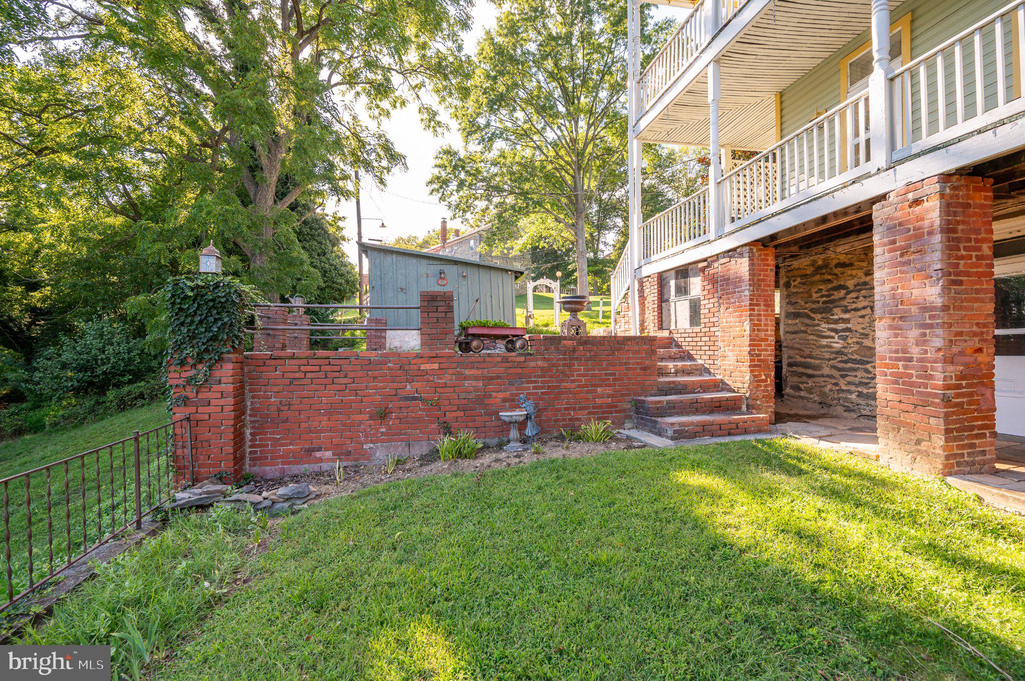 HARPERS FERRY - Residential