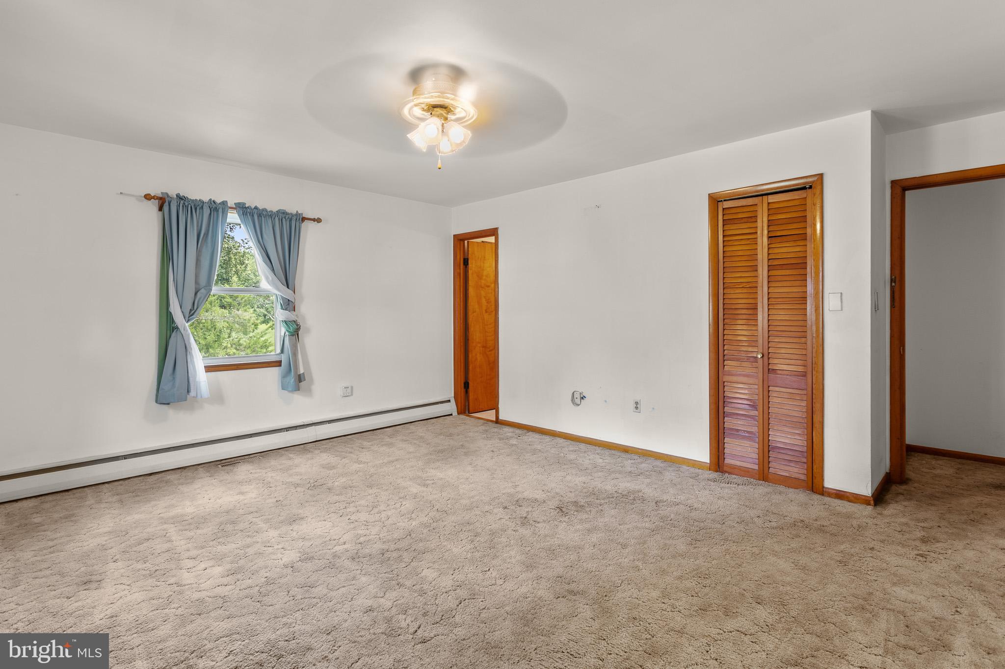 REGAL ESTATES - Residential