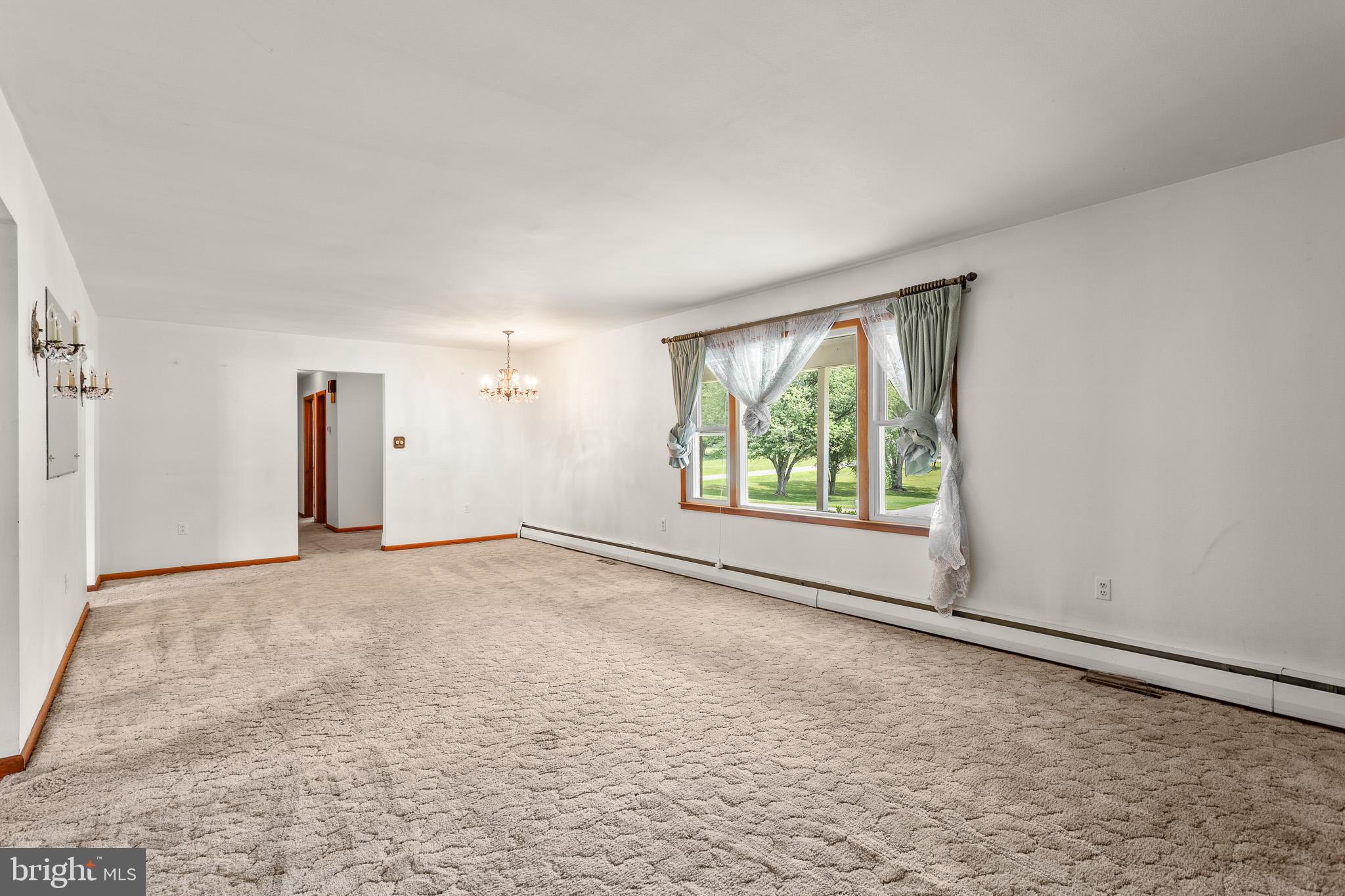 REGAL ESTATES - Residential