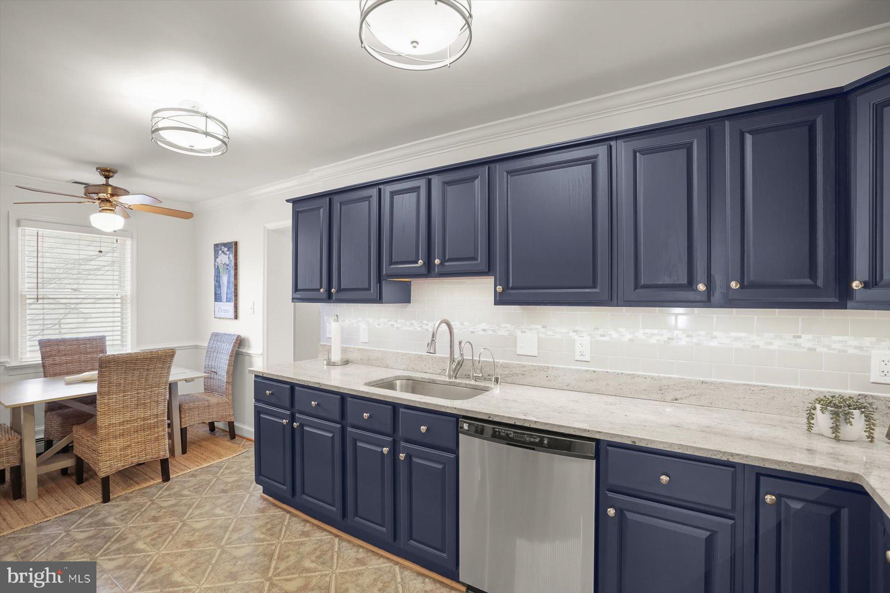 BROYHILL PARK - Residential