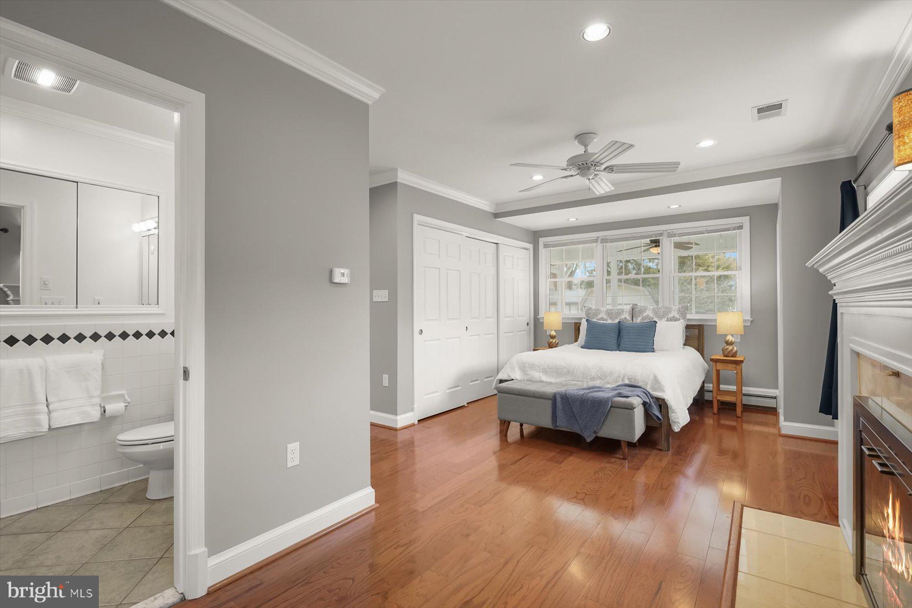 BROYHILL PARK - Residential