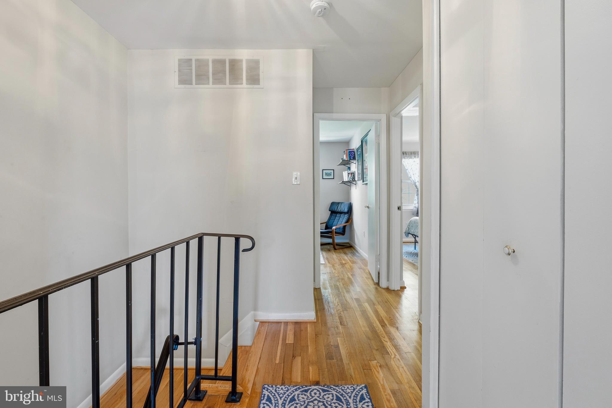 DULANEY TOWERS - Residential