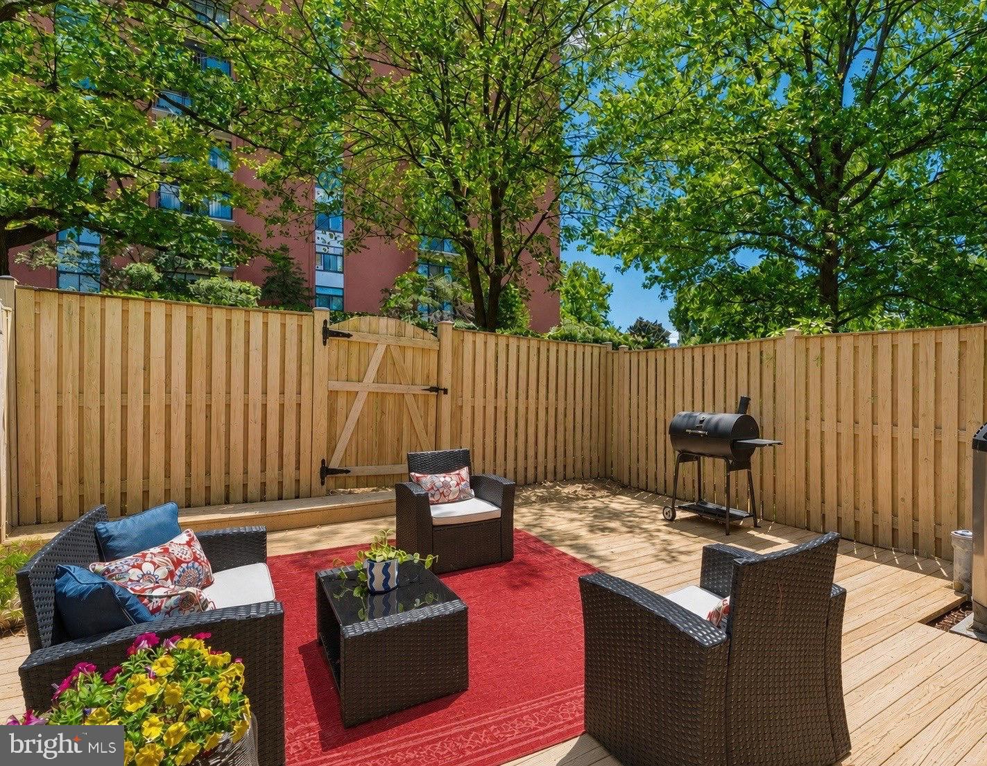 DULANEY TOWERS - Residential