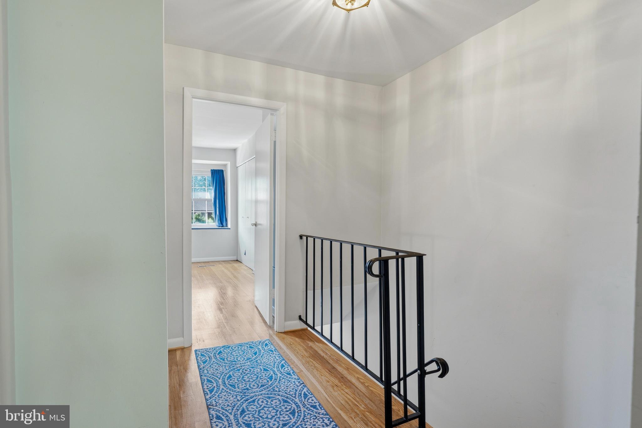 DULANEY TOWERS - Residential