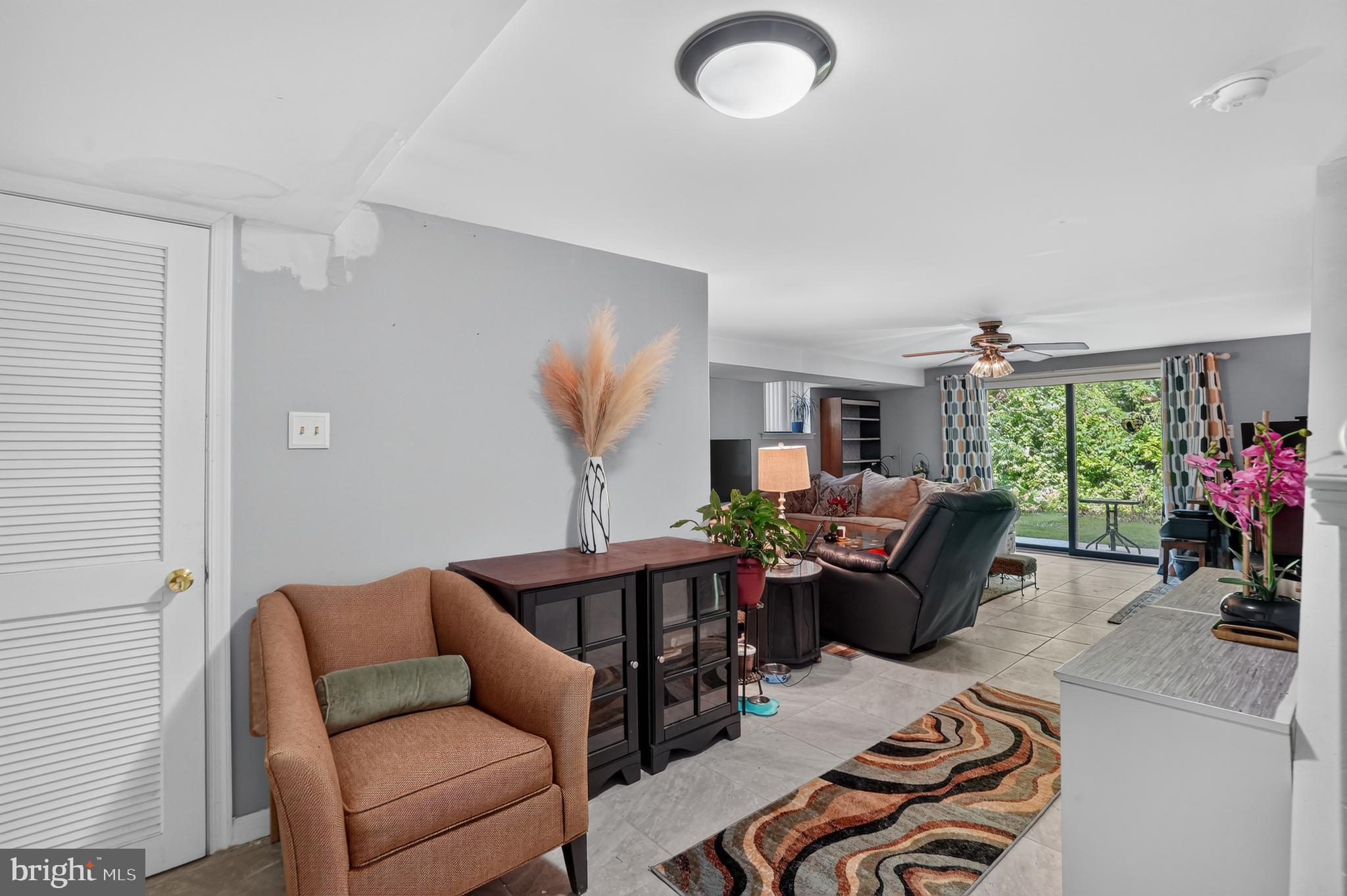 PUTNAM VIL - Residential