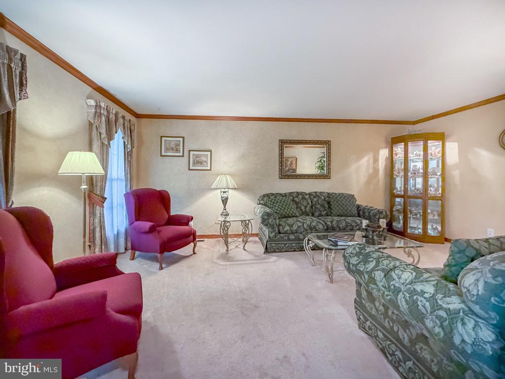 WOODLYN WEST - Residential