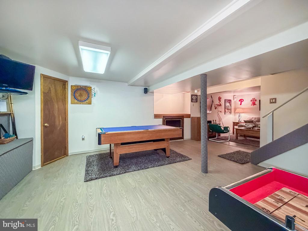 WOODLYN WEST - Residential