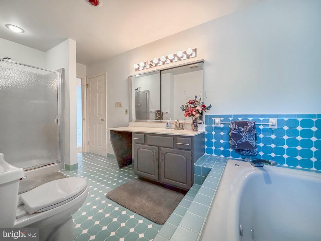 WOODLYN WEST - Residential