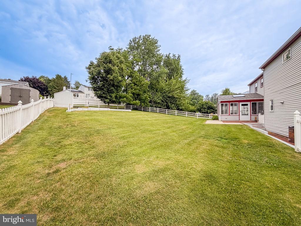 WOODLYN WEST - Residential