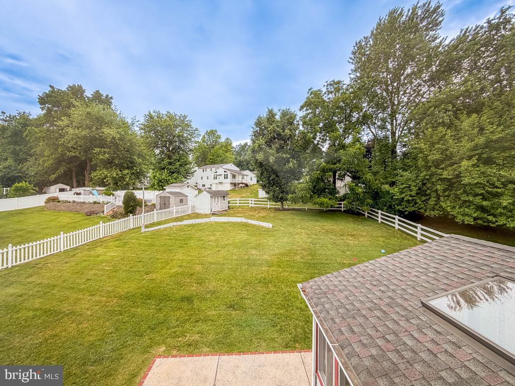WOODLYN WEST - Residential
