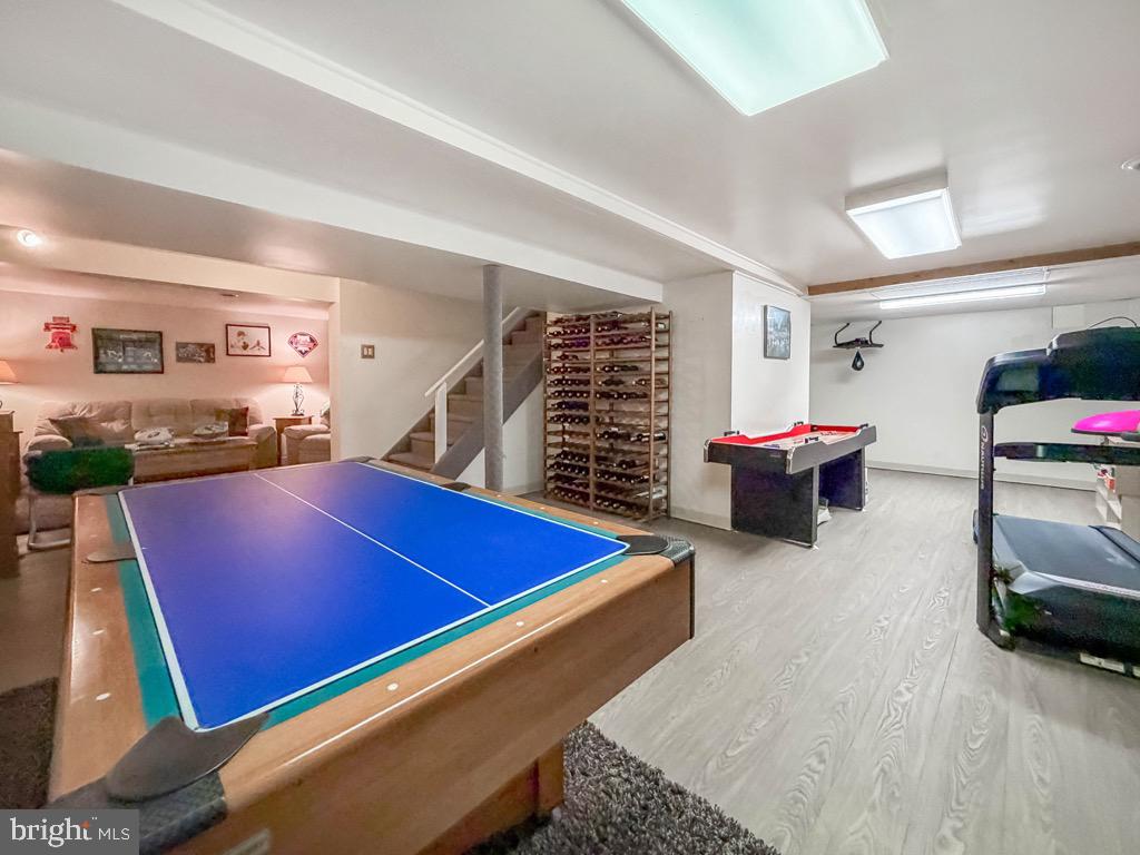 WOODLYN WEST - Residential