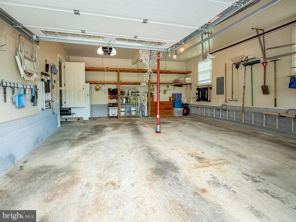WOODLYN WEST - Residential