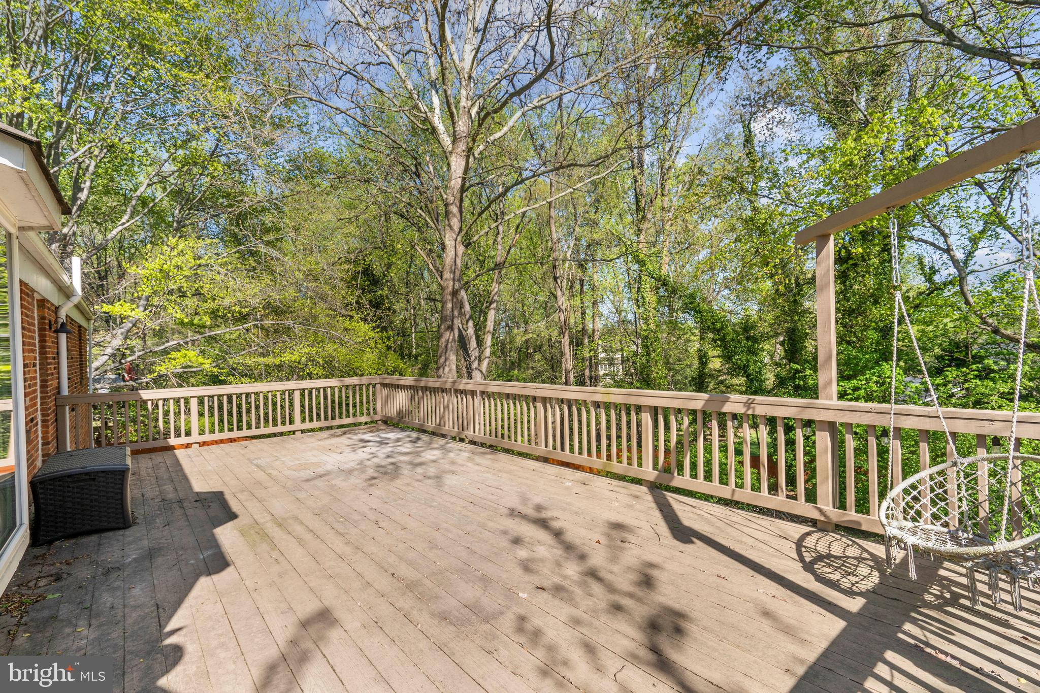 CHESTERBROOK WOODS - Residential Lease