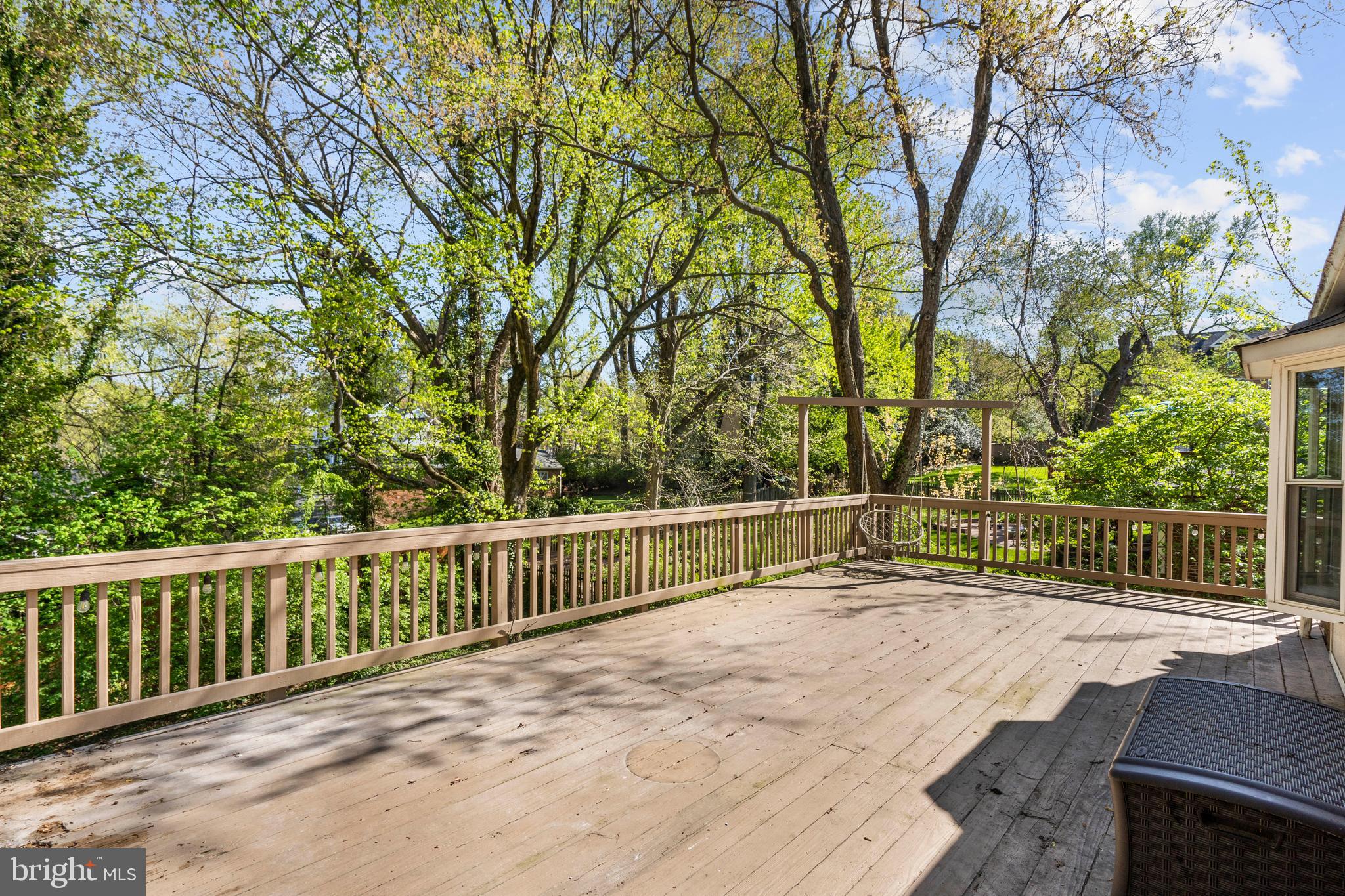CHESTERBROOK WOODS - Residential Lease