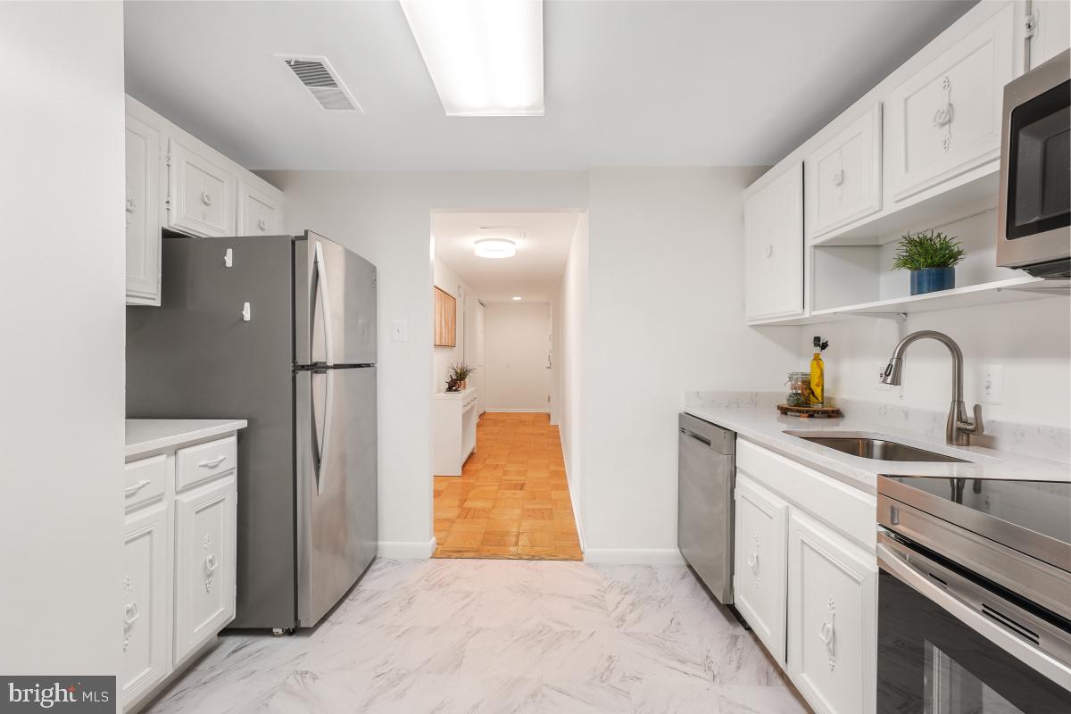 FRIENDSHIP HEIGHTS - Residential