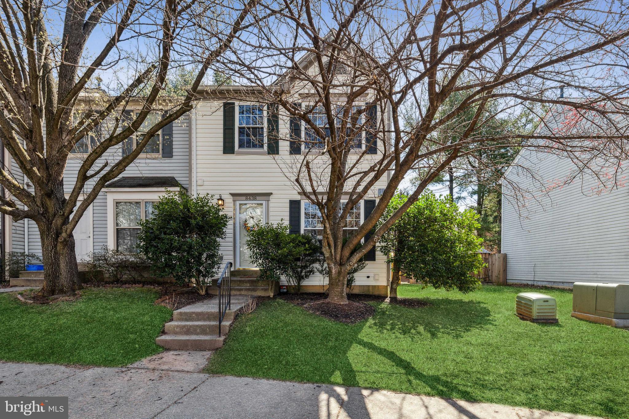 RATIFICATION PENDING 3/13/23


End Townhouse  with 3 bedrooms ,with room for expansion on the lower level with full bath. Lots of natural light throughout, Open flowing floor plan.  New rear fence with access from the Living room. Water filtration for drinking in the kitchen  and Water Softner system for whole house..  New Roof, Siding & wrap. 
Appointment Only.  

OFFERS WILL BE REVIEWED MONDAY 3/13 -9AM

Seller will need a rent back until 6/30/23.