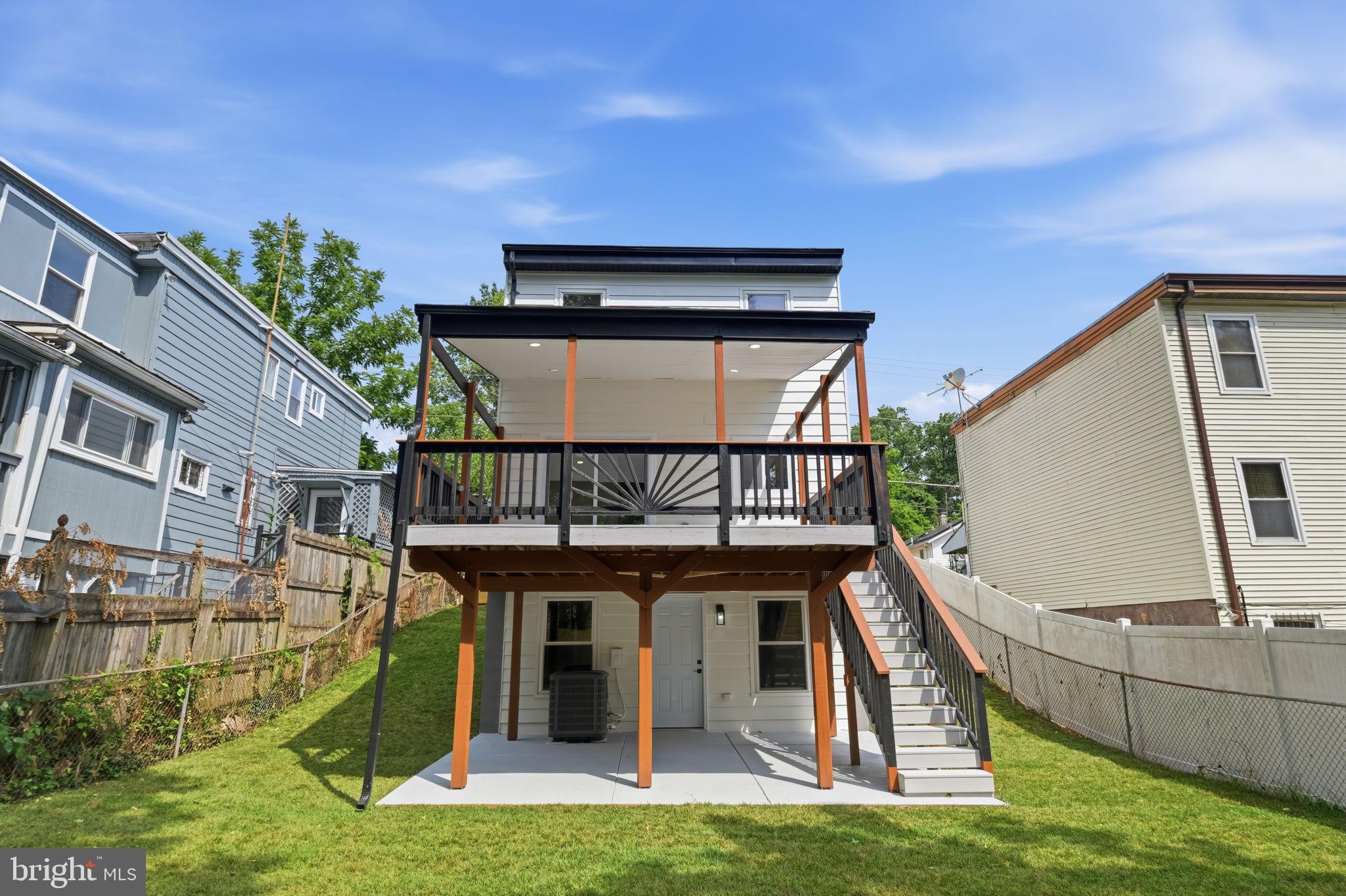 TOLSON HEIGHTS - Residential