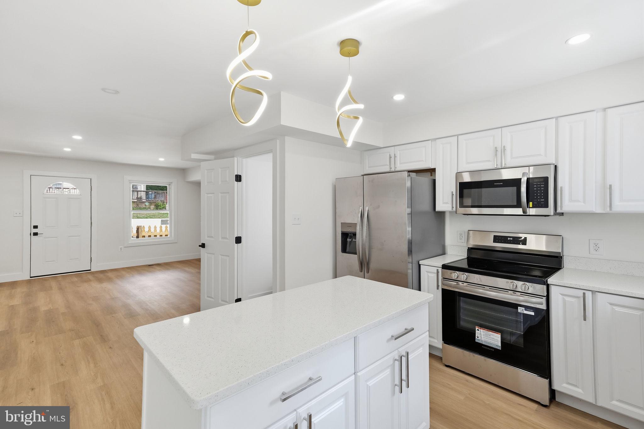 TOLSON HEIGHTS - Residential