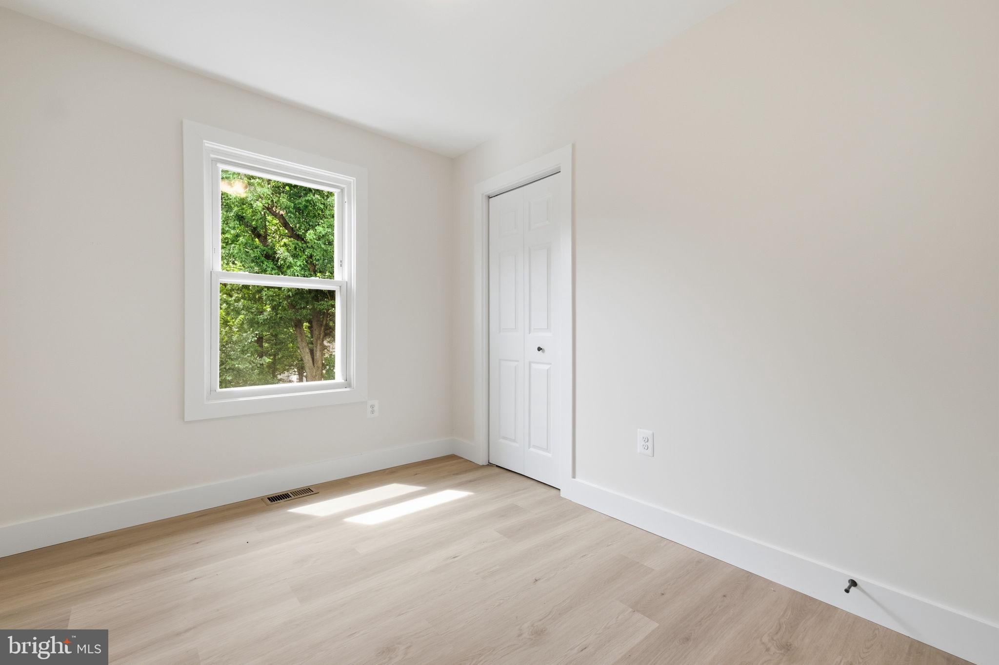 TOLSON HEIGHTS - Residential