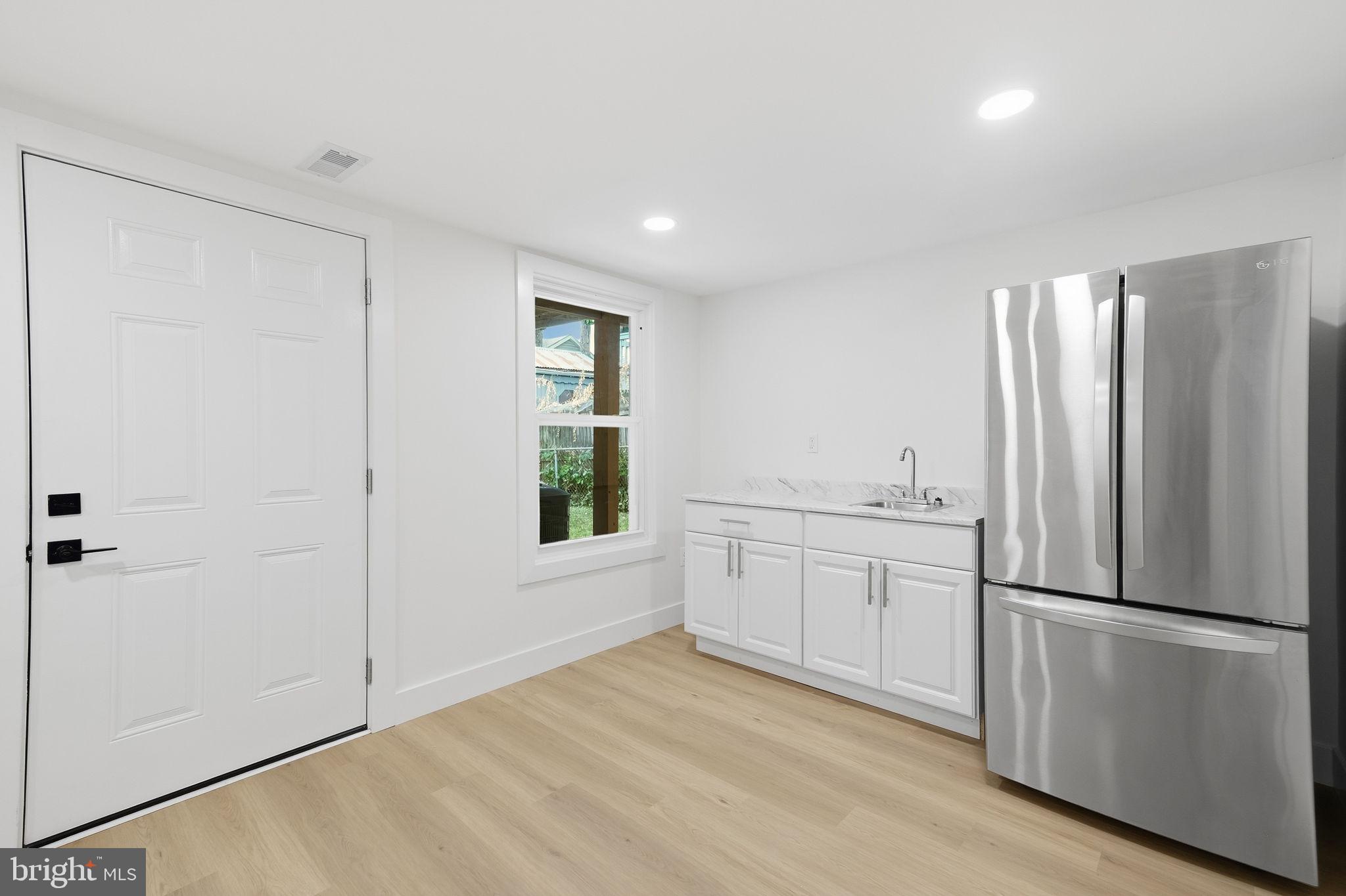 TOLSON HEIGHTS - Residential