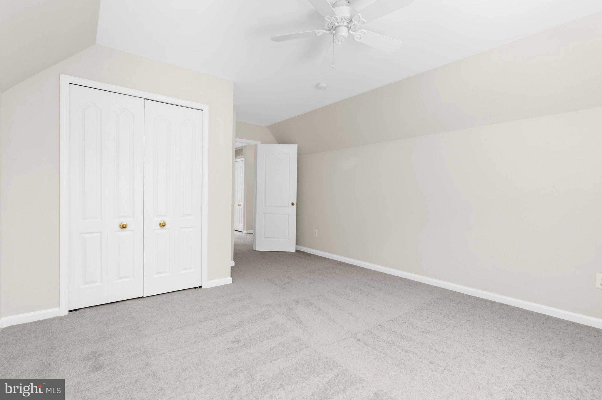 EASTON CLUB - Residential