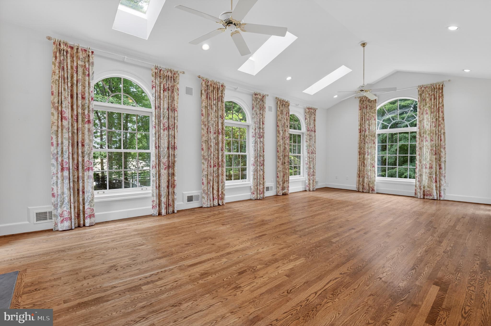 POTOMAC VIEW ESTATES - Residential