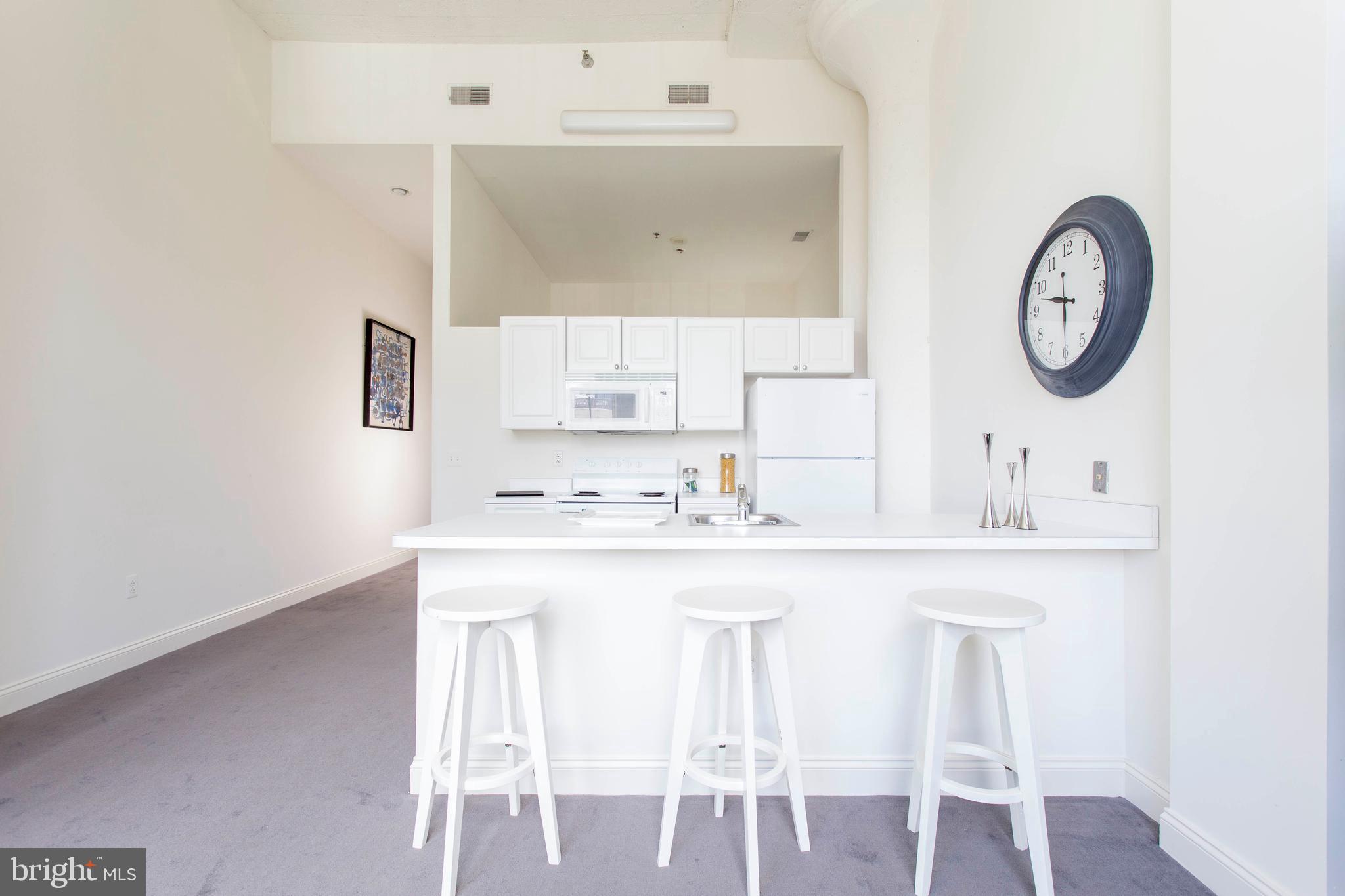 RITTENHOUSE SQUARE - Residential Lease