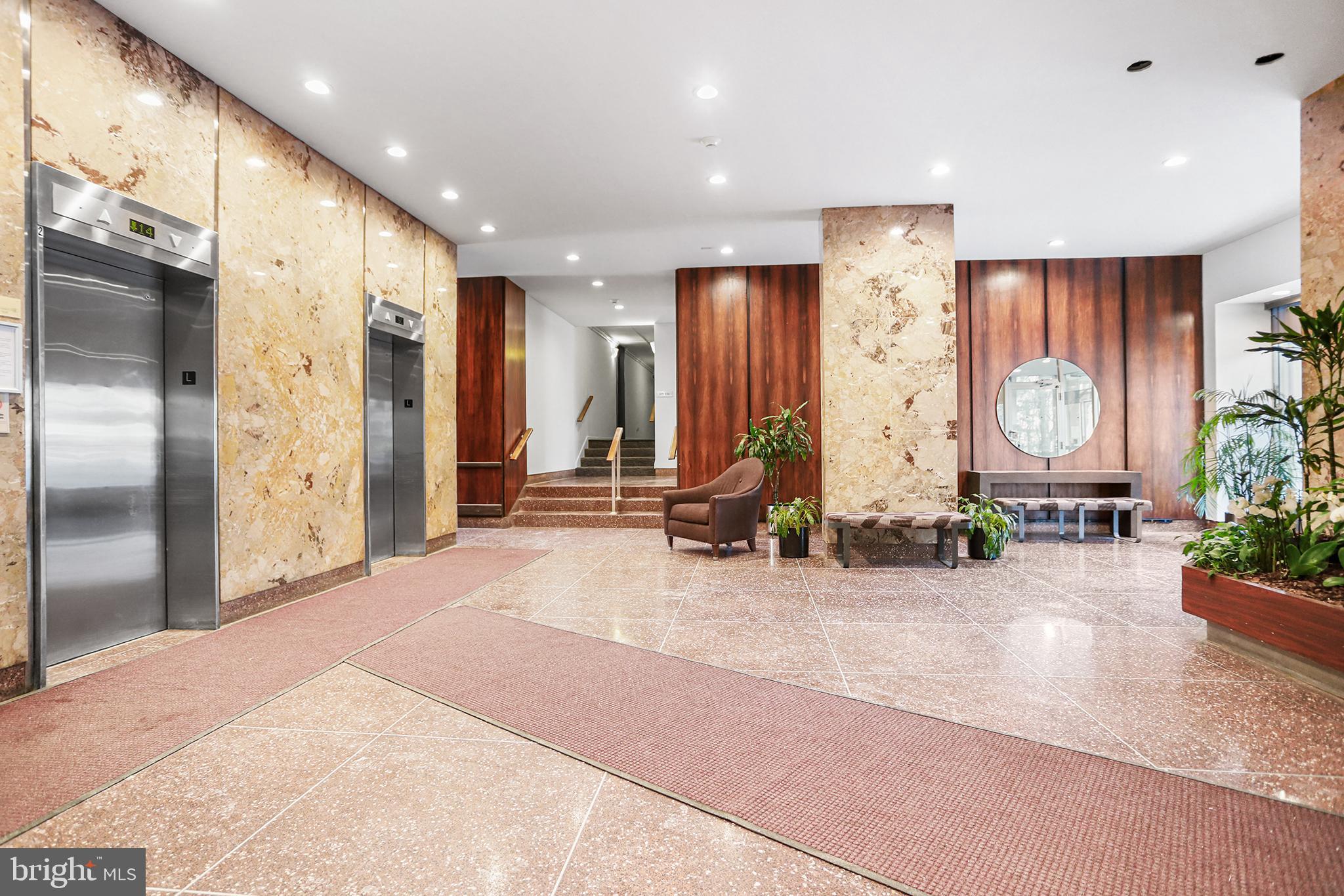 RIVER PARK - Residential