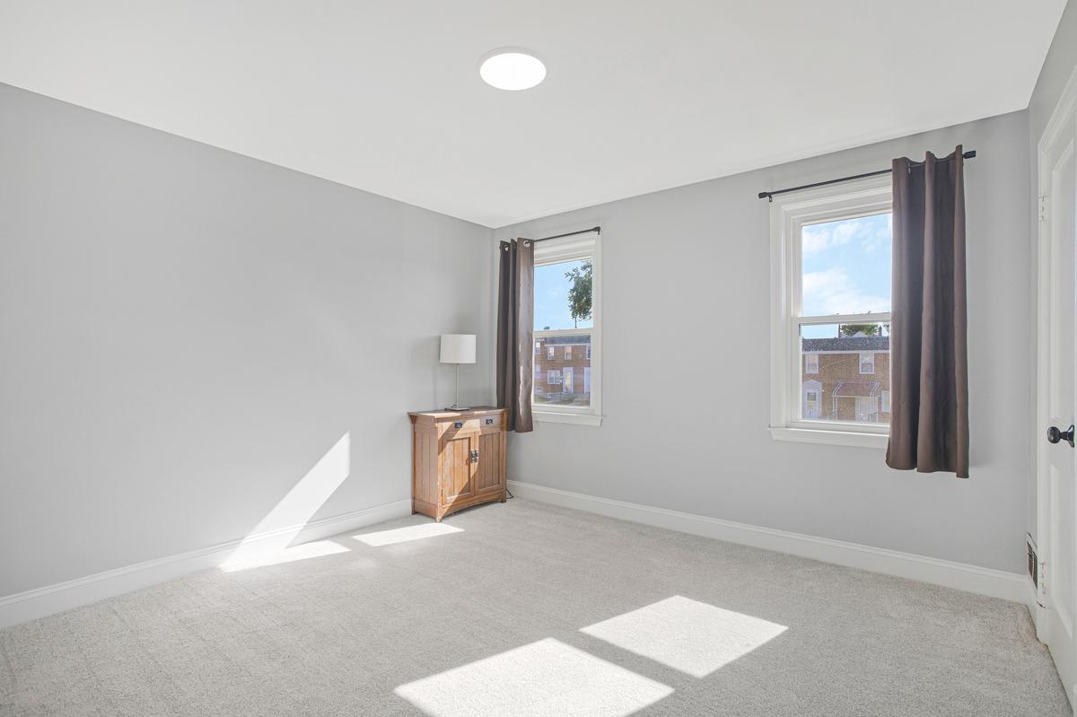 YALE HEIGHTS - Residential