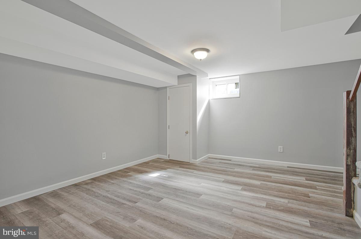 YALE HEIGHTS - Residential