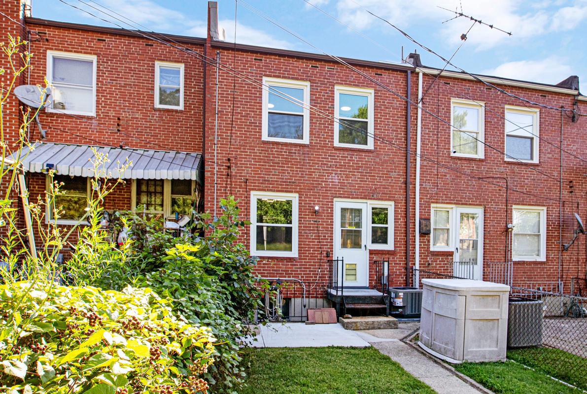 YALE HEIGHTS - Residential