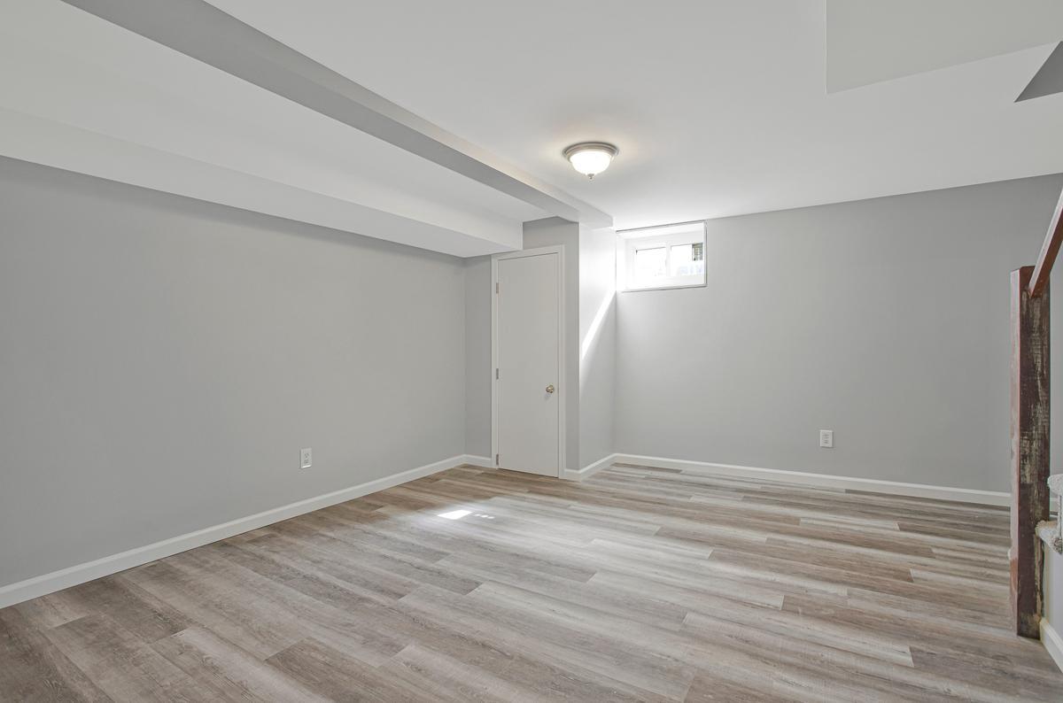 YALE HEIGHTS - Residential