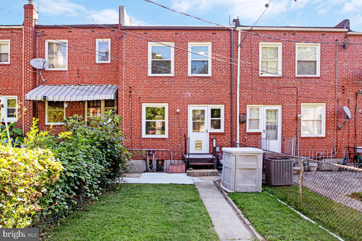 YALE HEIGHTS - Residential