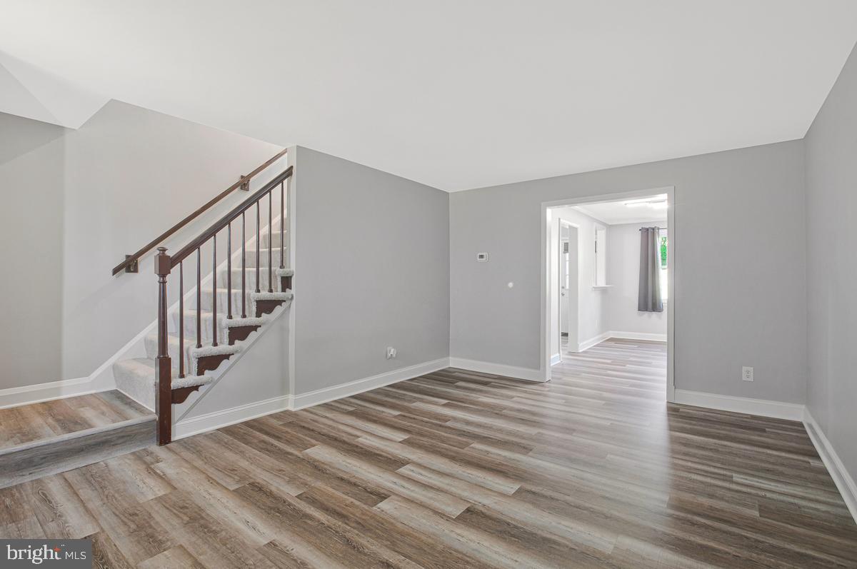 YALE HEIGHTS - Residential