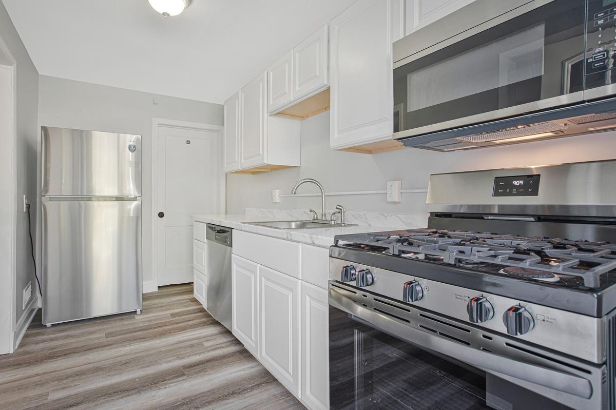 YALE HEIGHTS - Residential
