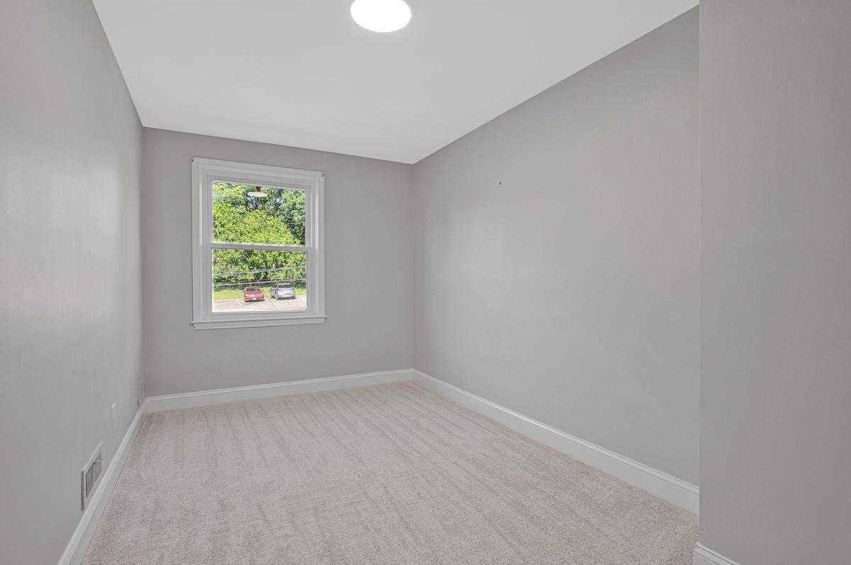 YALE HEIGHTS - Residential