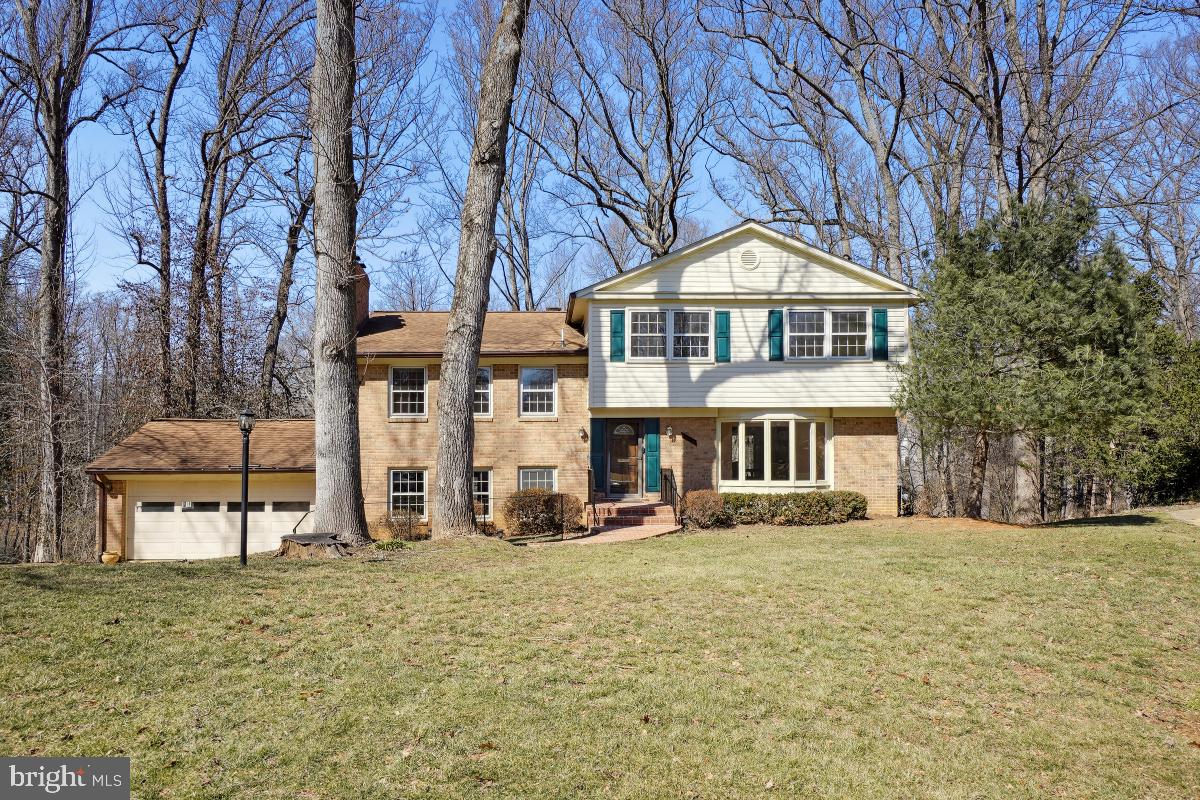 FOREST VILLA WOODS - Residential