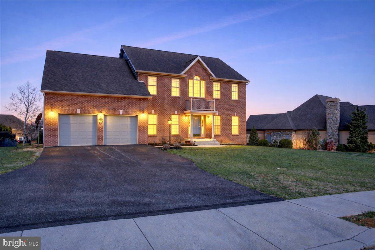 HERITAGE ESTATES - Residential