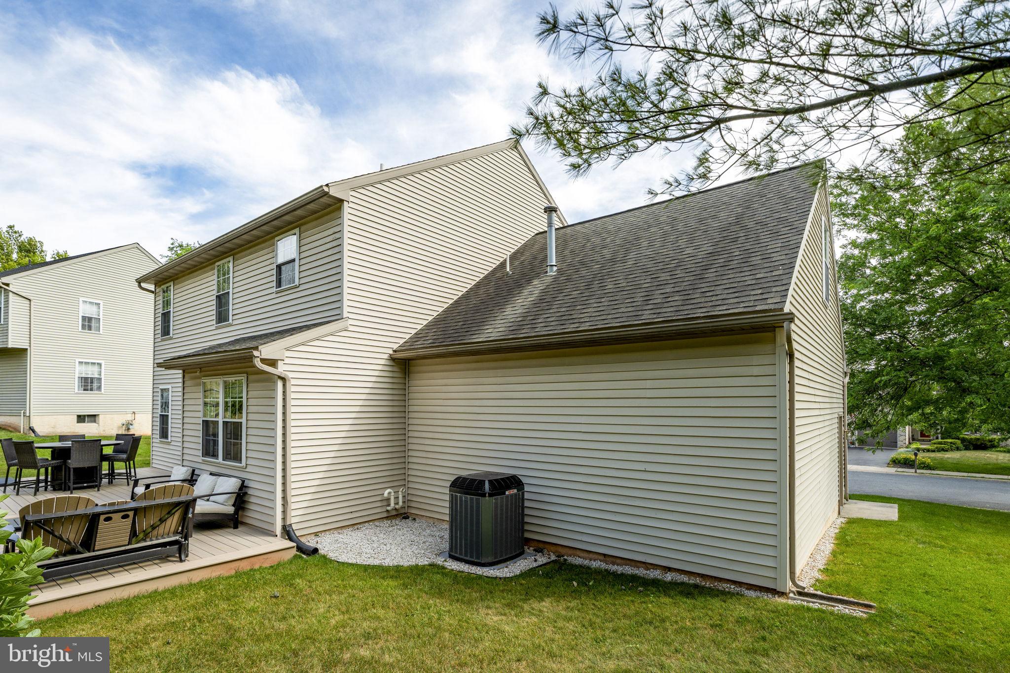 DENVER HEIGHTS - Residential
