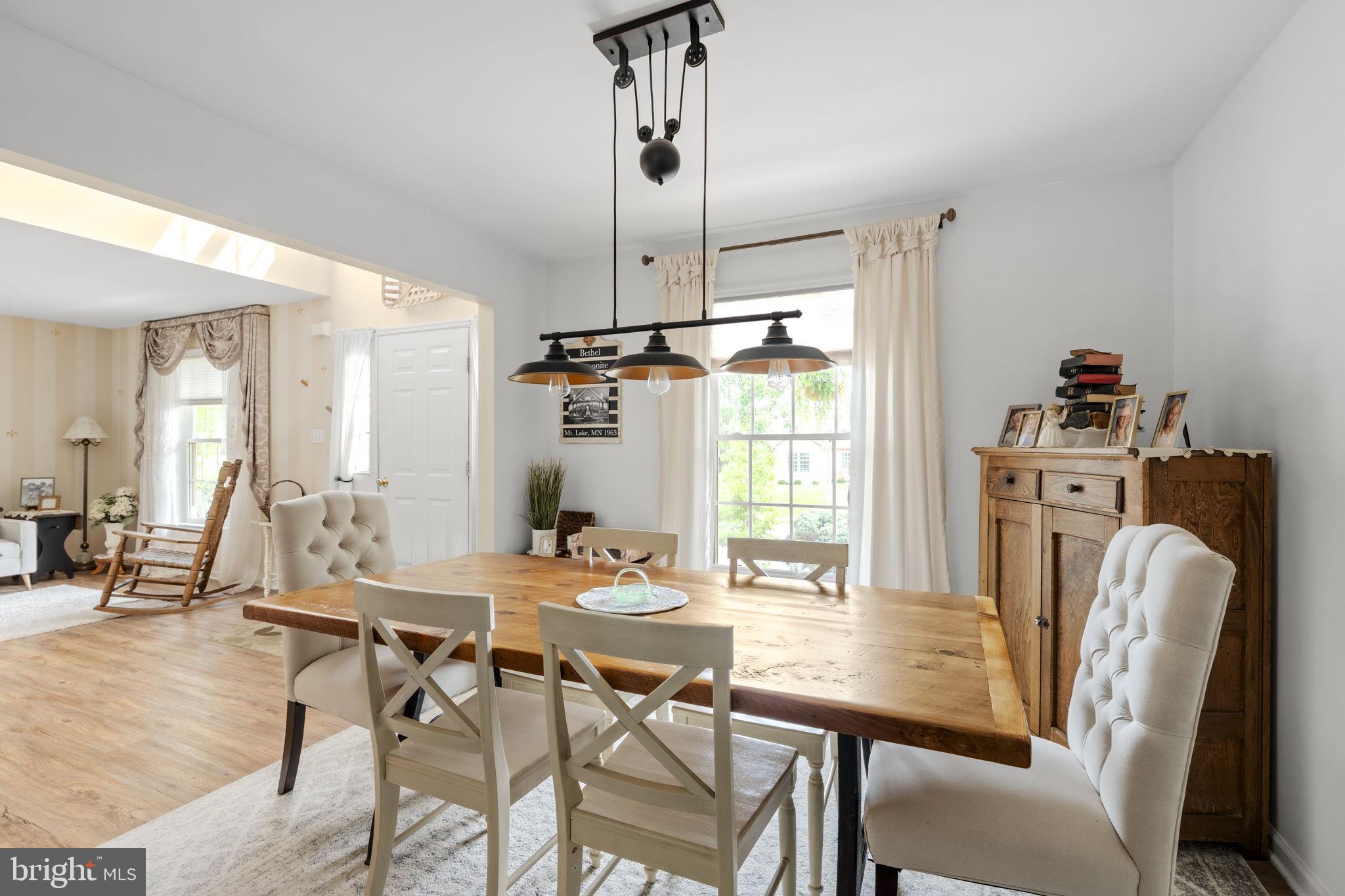 DENVER HEIGHTS - Residential