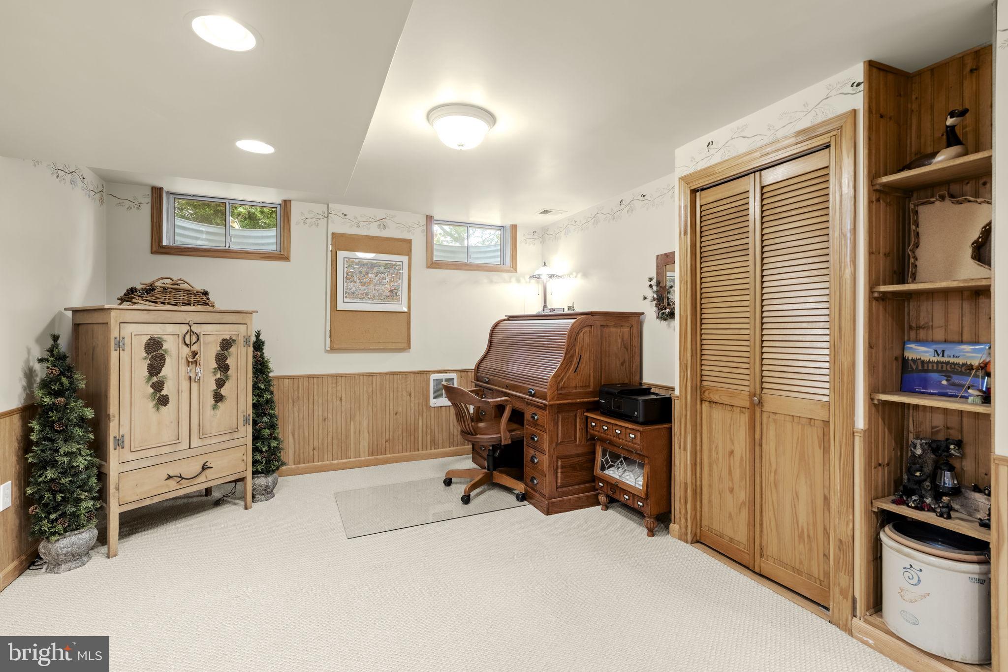 DENVER HEIGHTS - Residential