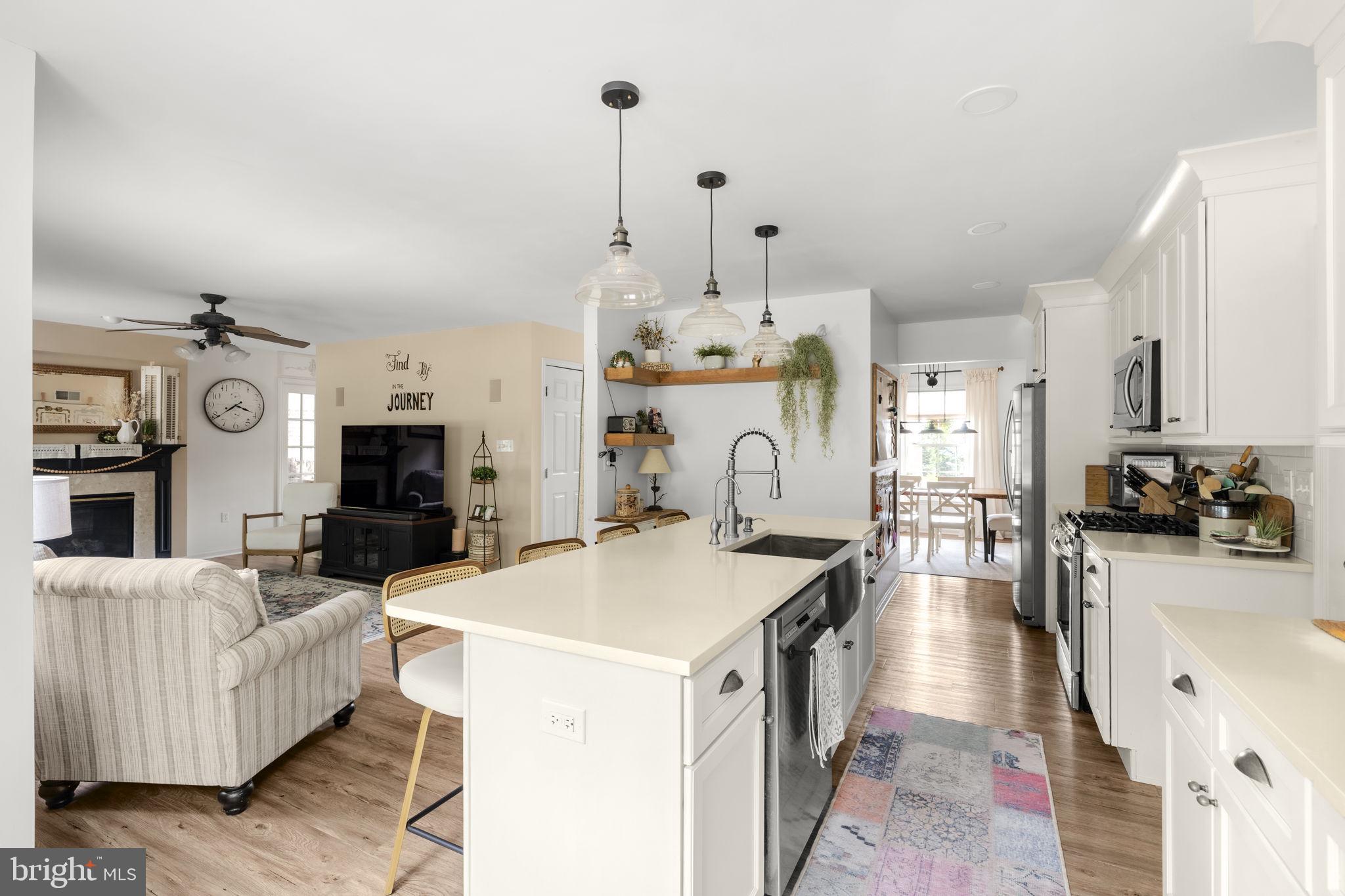 DENVER HEIGHTS - Residential