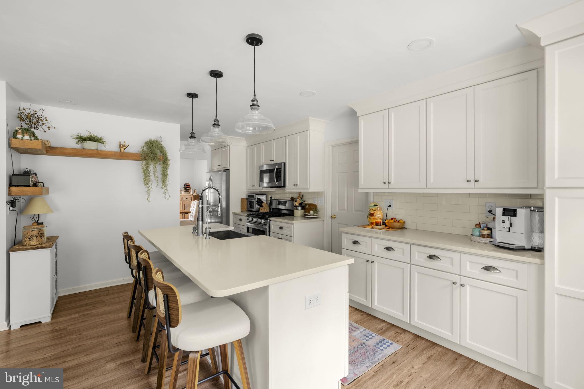 DENVER HEIGHTS - Residential