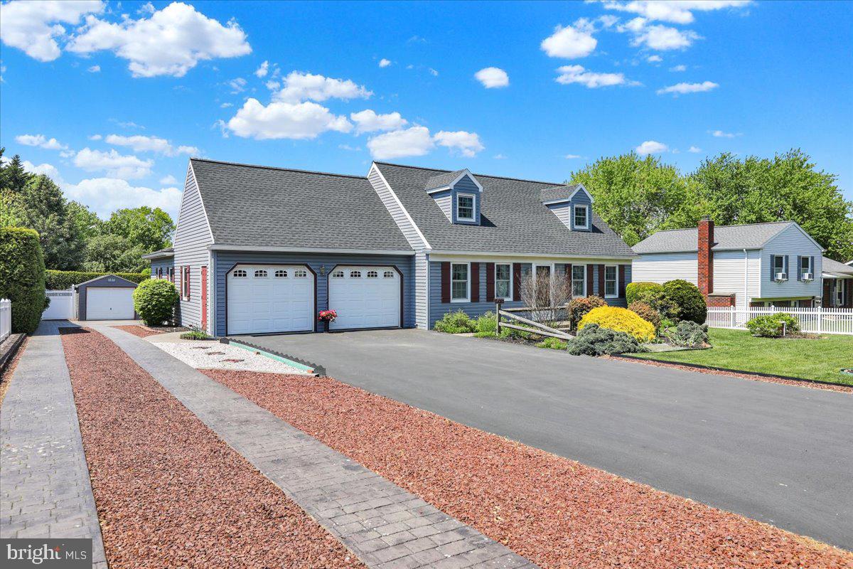 WILLOW ACRES - Residential