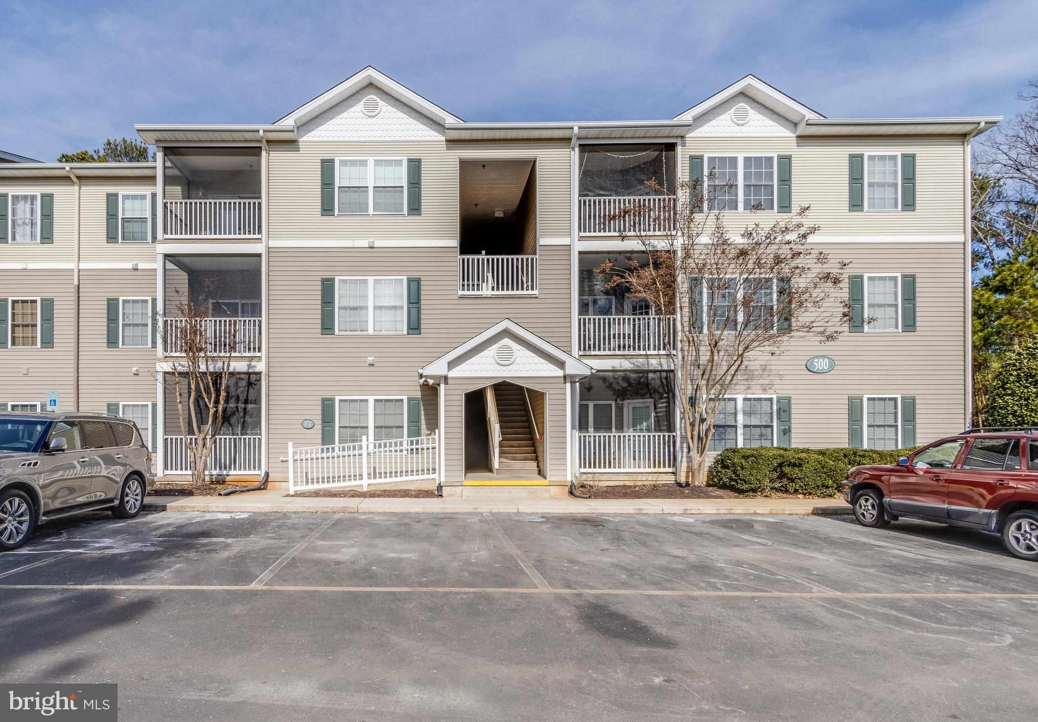 CREEKWOOD - Residential