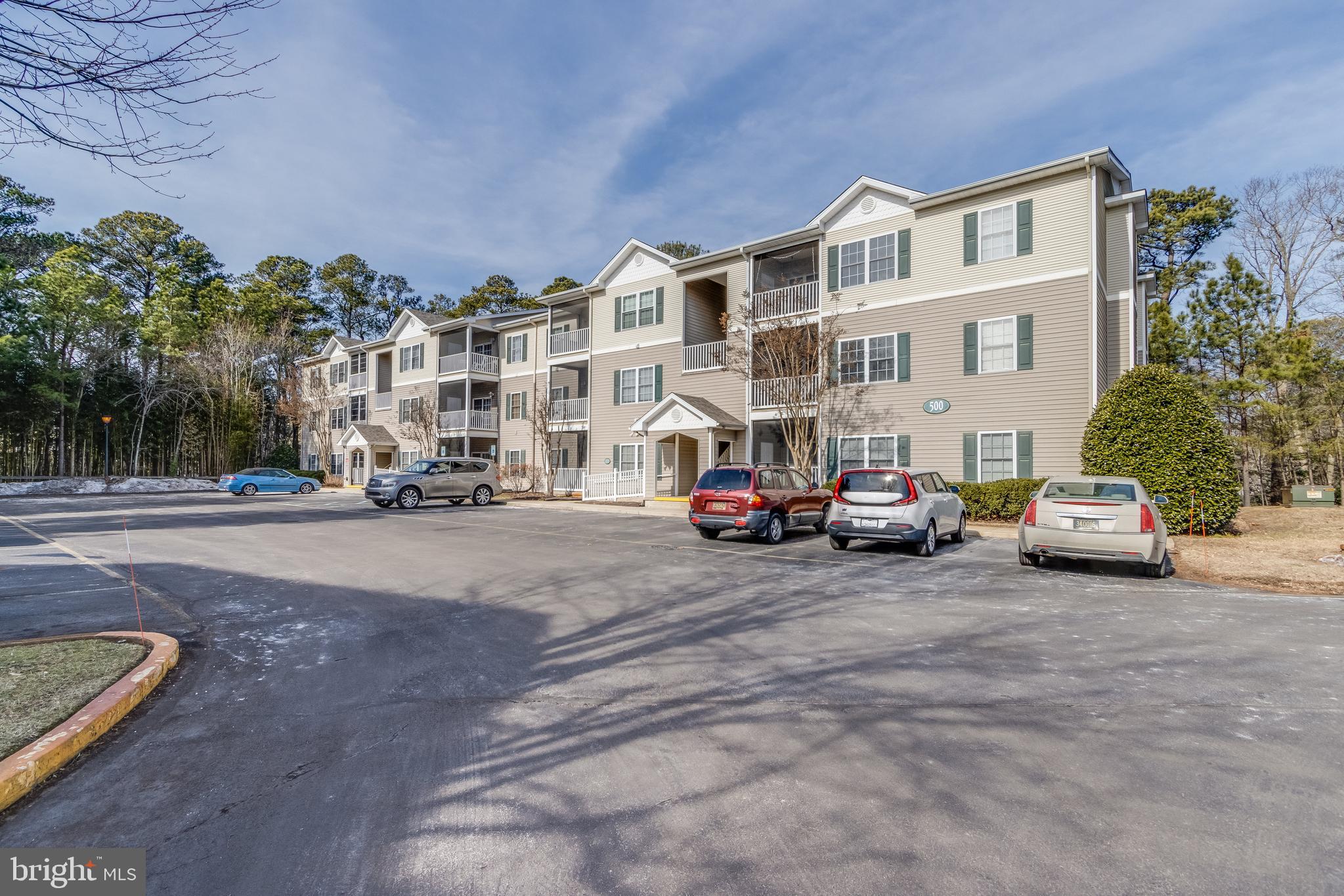 CREEKWOOD - Residential