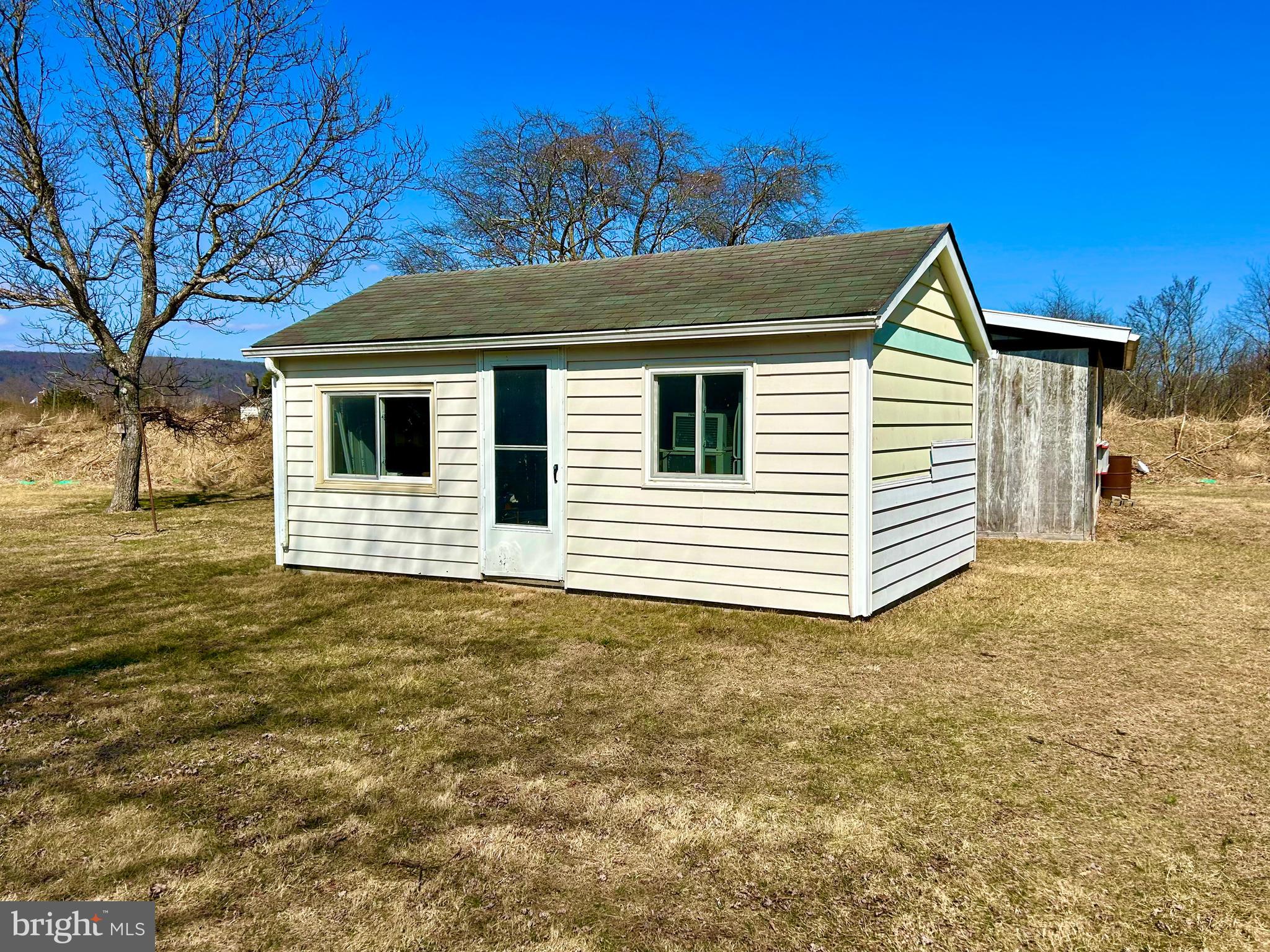 NONE UNRESTRICTED - Residential