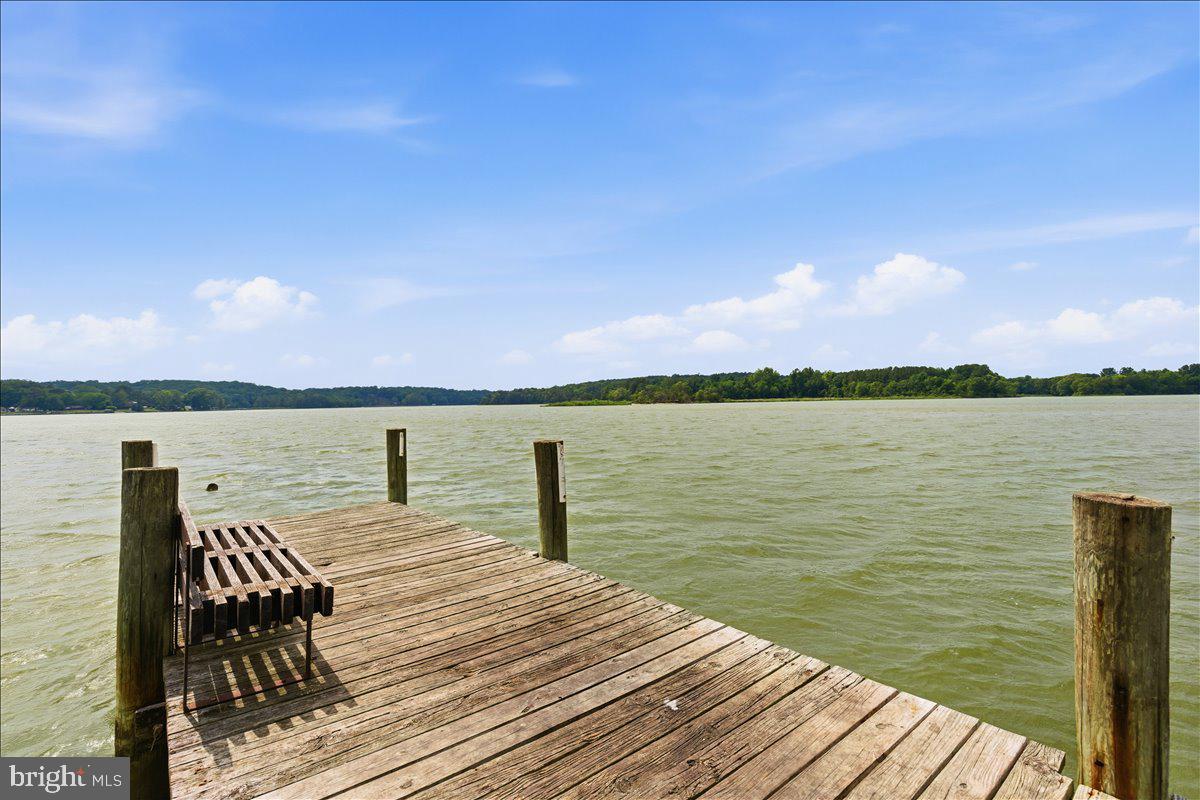 GOLDEN BEACH - Residential
